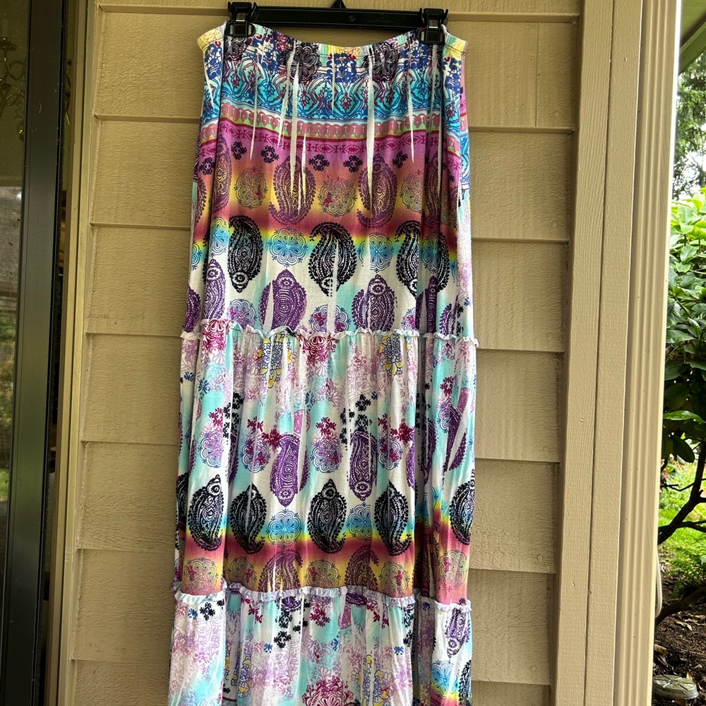 Suzie Couture skirt full length  woman Sz 1X